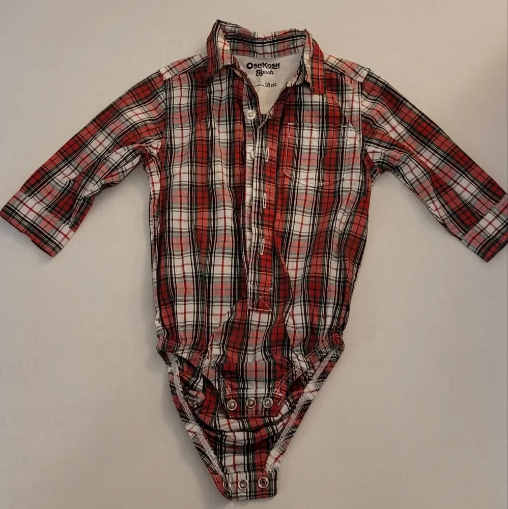 Vintage OSH KOSH BGOSH snap button down collared long sleeve onesie red plaid